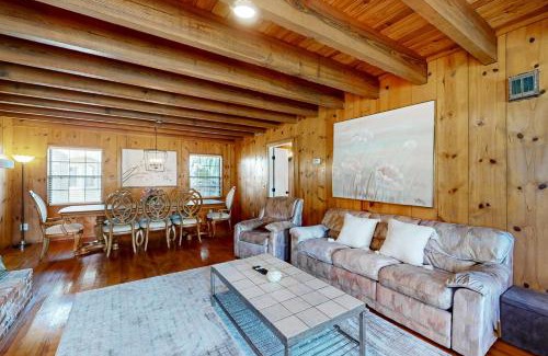 Cocoa Casa | The Manatee Cove - Side A