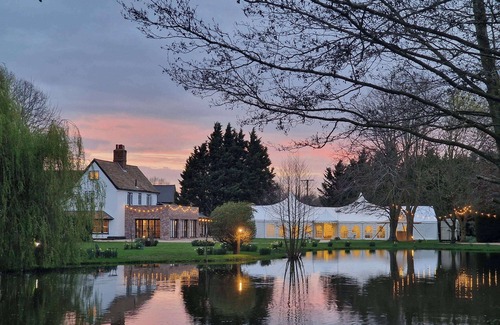 Royston Casa | The Manor at Minstrel Court - 12085