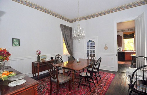 Berkeley Springs Casa | ¡Una nueva victoria victoriana!