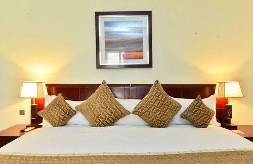 Remera Hotel | The Manor Hotel