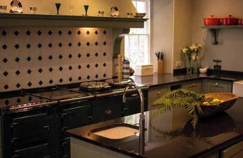 Bodmin Casa | The Manor House at Boconnion w/ Heated Pool + Tennis Court