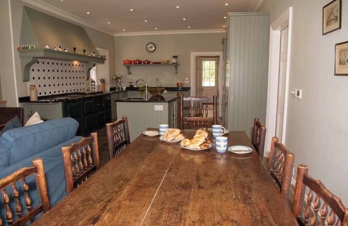 Bodmin Casa | The Manor House at Boconnion w/ Heated Pool + Tennis Court