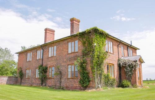 Loppington Casa | The Manor House at Kenwick Lodge