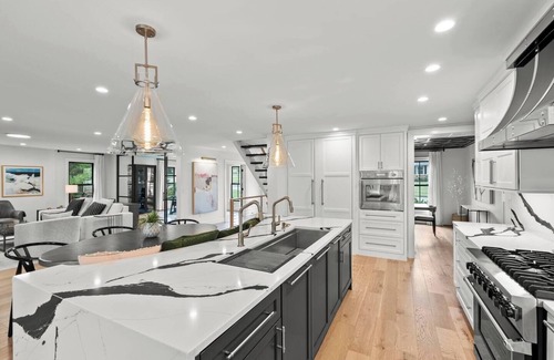 Lexington Casa | The Manor House - No Clean Fee