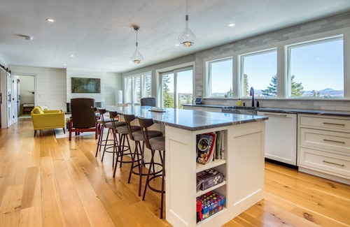 Rangeley Casa | The Manor Woods Home, snowmobile & ATV friendly, with hot tub!