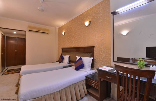 DLF City Casa | The Maple Leaf DLF Cyber City