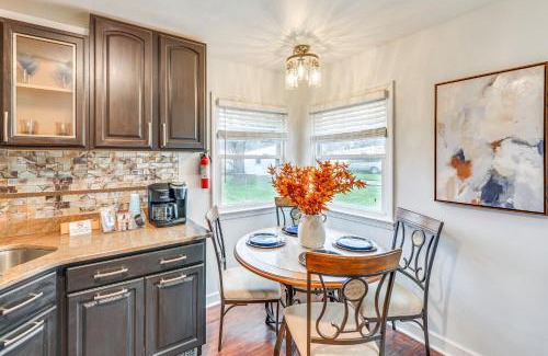 Maple Heights Casa | The Maple Tree Home 14 Mi to Downtown Cleveland