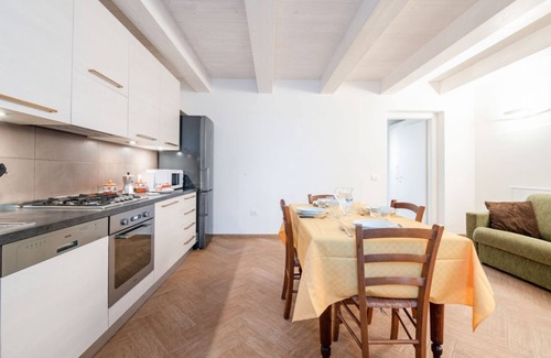 Fano Apartamento | The Marina Apt at 300m from the sea! Patio & Parking