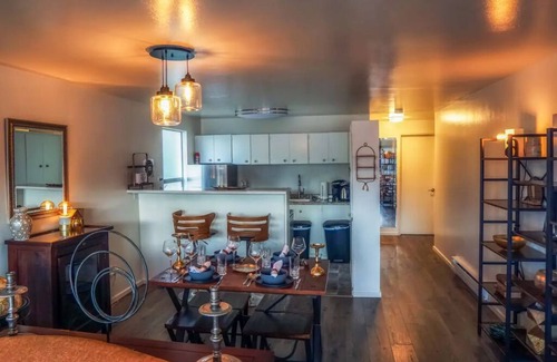 West Bellevue Apartamento | The Mariner in Meydenbauer Bay | 29 Nights