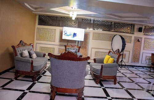 Ruiru Hotel | The Mark Vintage Hotel Ruiru