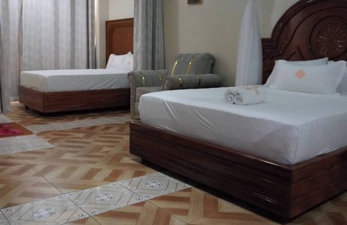 Ruiru Hotel | The Mark Vintage Hotel Ruiru