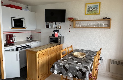 Doucy-Combelouviere Apartamento | La marmota la marmota
