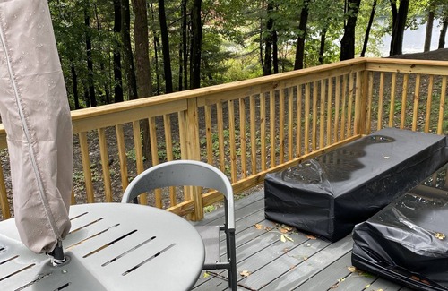 Valatie Casa | The Martin Van Buren historical hunting lodge / camp