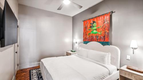 French Quarter Apartamento | The Mary Beth Hotel & Gallery