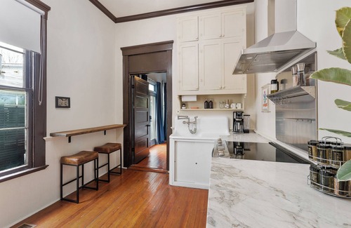 Clifton Casa | The Mash Lou - Louisville adventure days, Frankfort Avenue nights!