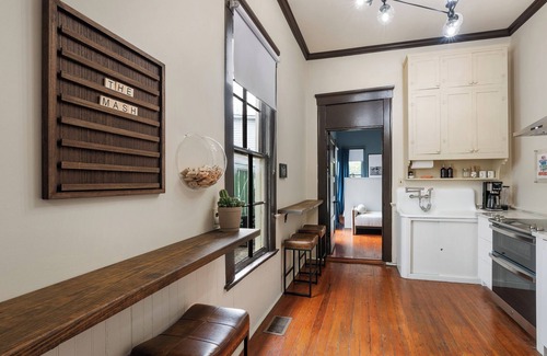 Clifton Casa | The Mash Lou - Louisville adventure days, Frankfort Avenue nights!