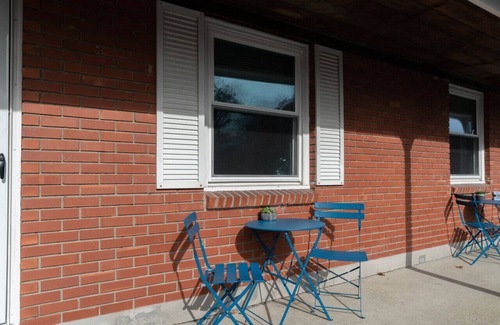 Old Mystic Apartamento | The Mason Studio · Near Mystic, Casinos + USCGA