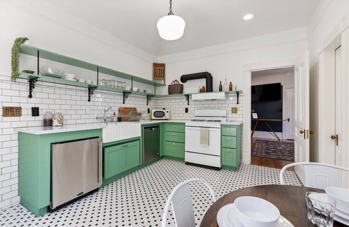 Auburn Casa | The McCann House Downtown Auburn 2