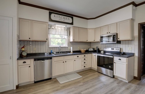 Mount Sterling Casa | The McGann House built in the early 1900s