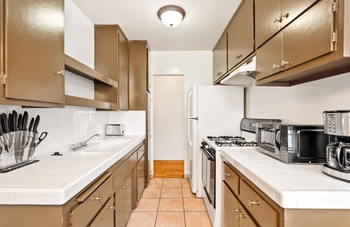 Mar Vista Apartamento | The Mclaughlin #1