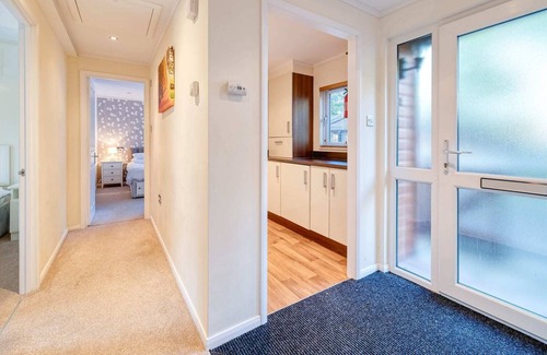 North Walsham Chalet De Esquí | The Meadows - Hot Tub Country Lodge