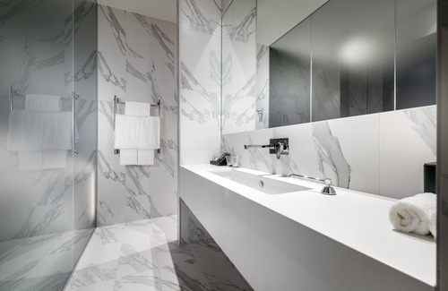 Perth Central Business District Hotel | The Melbourne Hotel