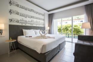 Karon Hotel | The Melody Phuket - SHA Extra Plus
