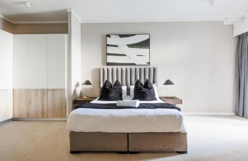 Menlyn Apartamento | The Menlyn Main Residents Trilogy