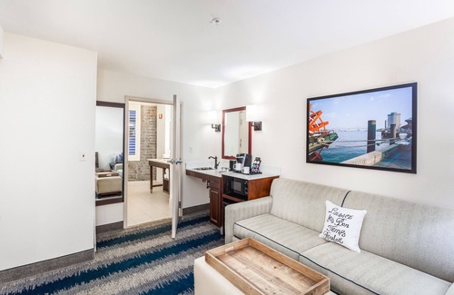 Central Business District Hotel | The Mercantile Hotel New Orleans