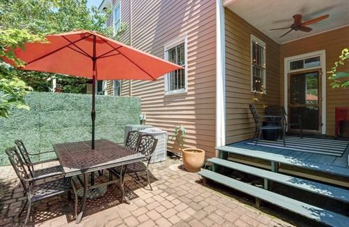 Beach Institute Apartamento | The Mermaid Cove | Walk to River + Private Patio