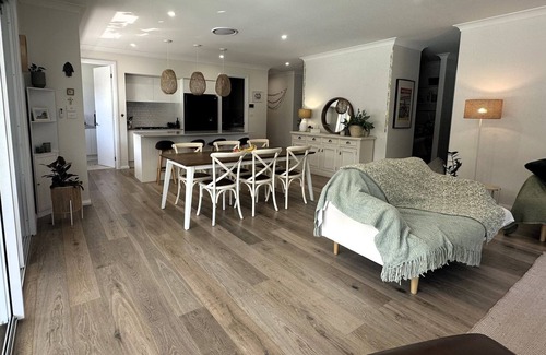 Kiama Casa | The Mermaid's Retreat - Pool in Kiama!