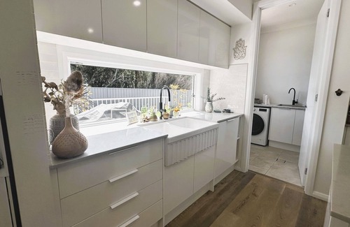 Kiama Casa | The Mermaid's Retreat - Pool in Kiama!