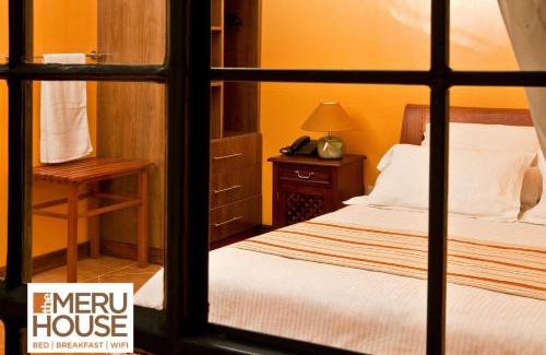 Nkubu Cama Y Desayuno | The Meru House