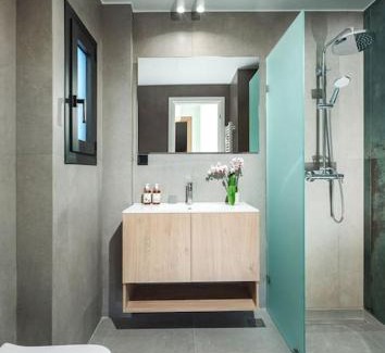Kerameikos Apartamento | The Meta Stay - Rooftop Access Unique Suite