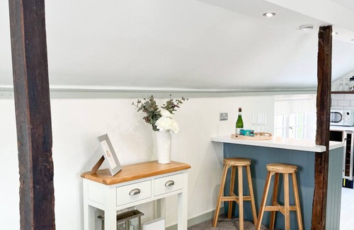 Petworth Casa | The Mews Pet-Friendly + Parking