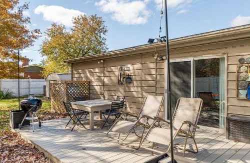 New Paltz Casa | The Meyer spacious family home with hot tub