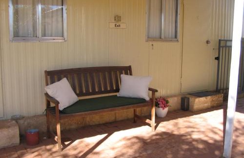 Kalgoorlie Casa | THE MEYERS HOUSE - ACCOMMODATION