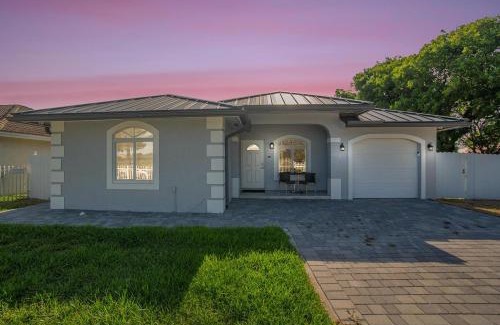 Miami Gardens Casa | The Miami Gardens Getaway