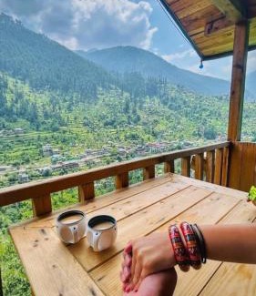 Banjar Casa | The Midhimalayan Jibhi