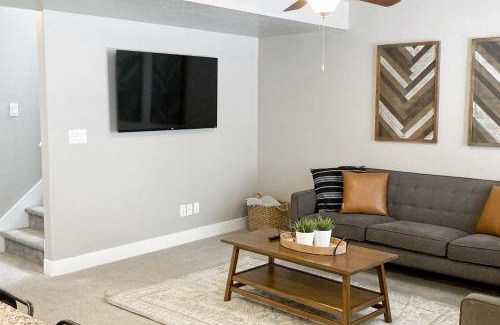 Garden City Casa | The Midnight Garden