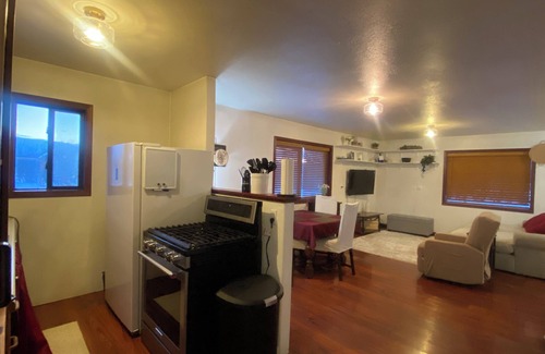 Kalispell Cabina | The Migration Haven! Charming 2-bedroom cabin in wonderful Somers with WiFi
