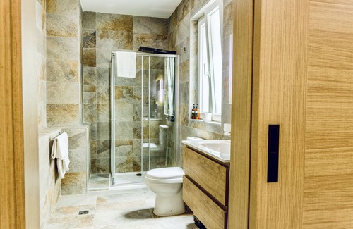 Cospicua Casa | The Mike Hotel