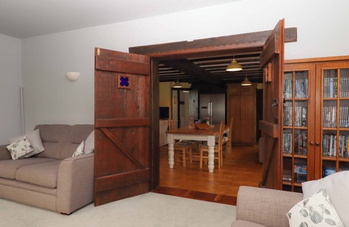 Torrington Casa | THE MILKING SHIPPON AT THORNE, family friendly in Great Torrington