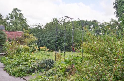 Ault Hucknall Casa | The Mill Cottage