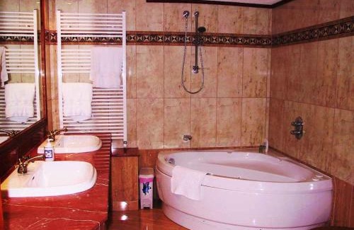 Kakopetria Hotel | The Mill Hotel