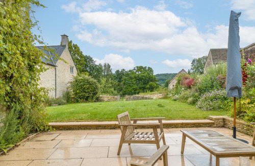 Stroud Casa | The Mill House - Beautiful 4BD Family Home!