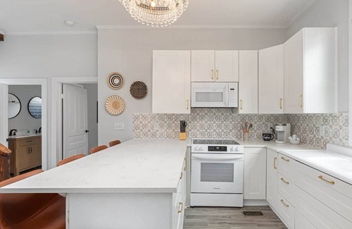 NoDa Casa | The Mill House: Charming, Historic, Great Location