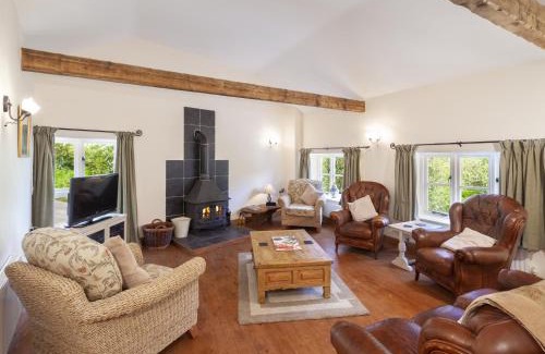 Bampton Casa | The Mill House