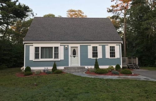 Marstons Mills Casa | Casa Cape Style en Cul-De-Sac con gran patio y playa