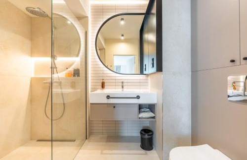 Ustronie Morskie Apartamento | The Mirror Loft 364 w obiekcie Bałtyk Sun- Parking Bawialnia w CENIE- Holiday City